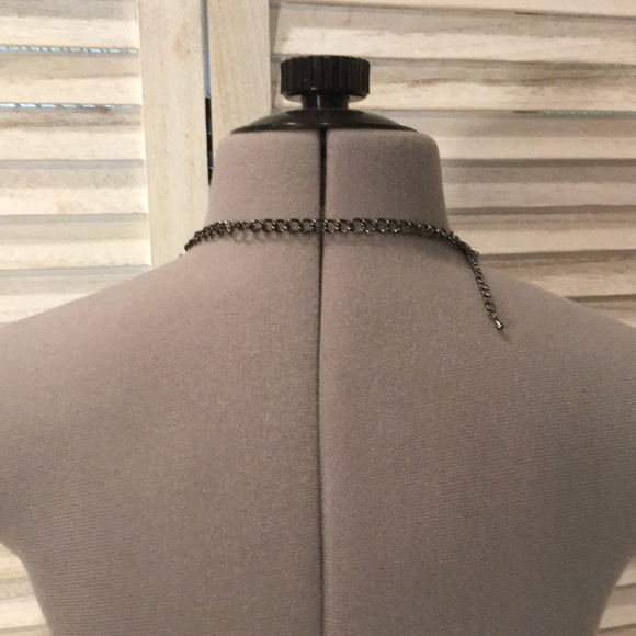 Gorgeous Necklace- three strands - Picture 6 of 7